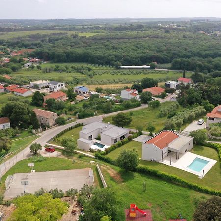 Vila Nauta - Luxury In Vintijan, Near Pula Exterior photo