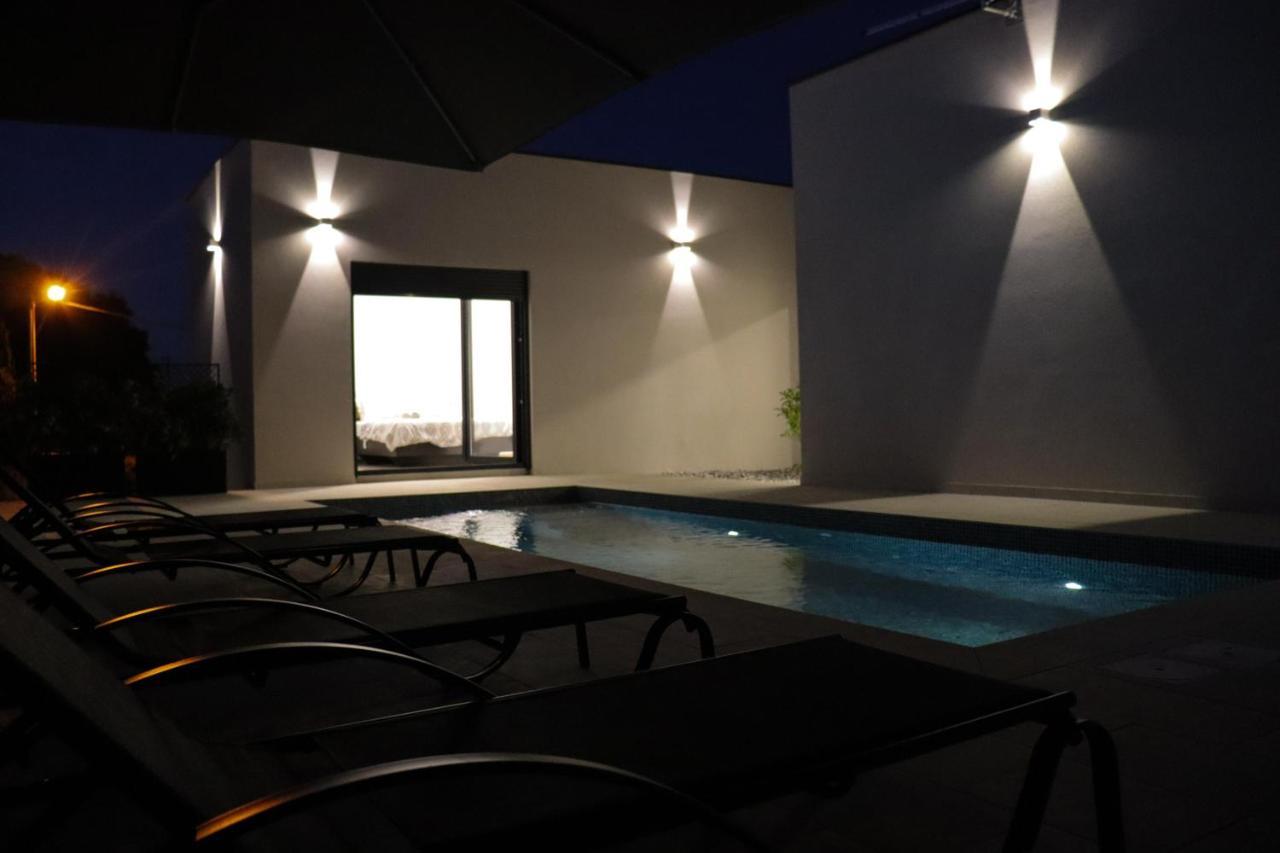 Vila Nauta - Luxury In Vintijan, Near Pula Exterior photo